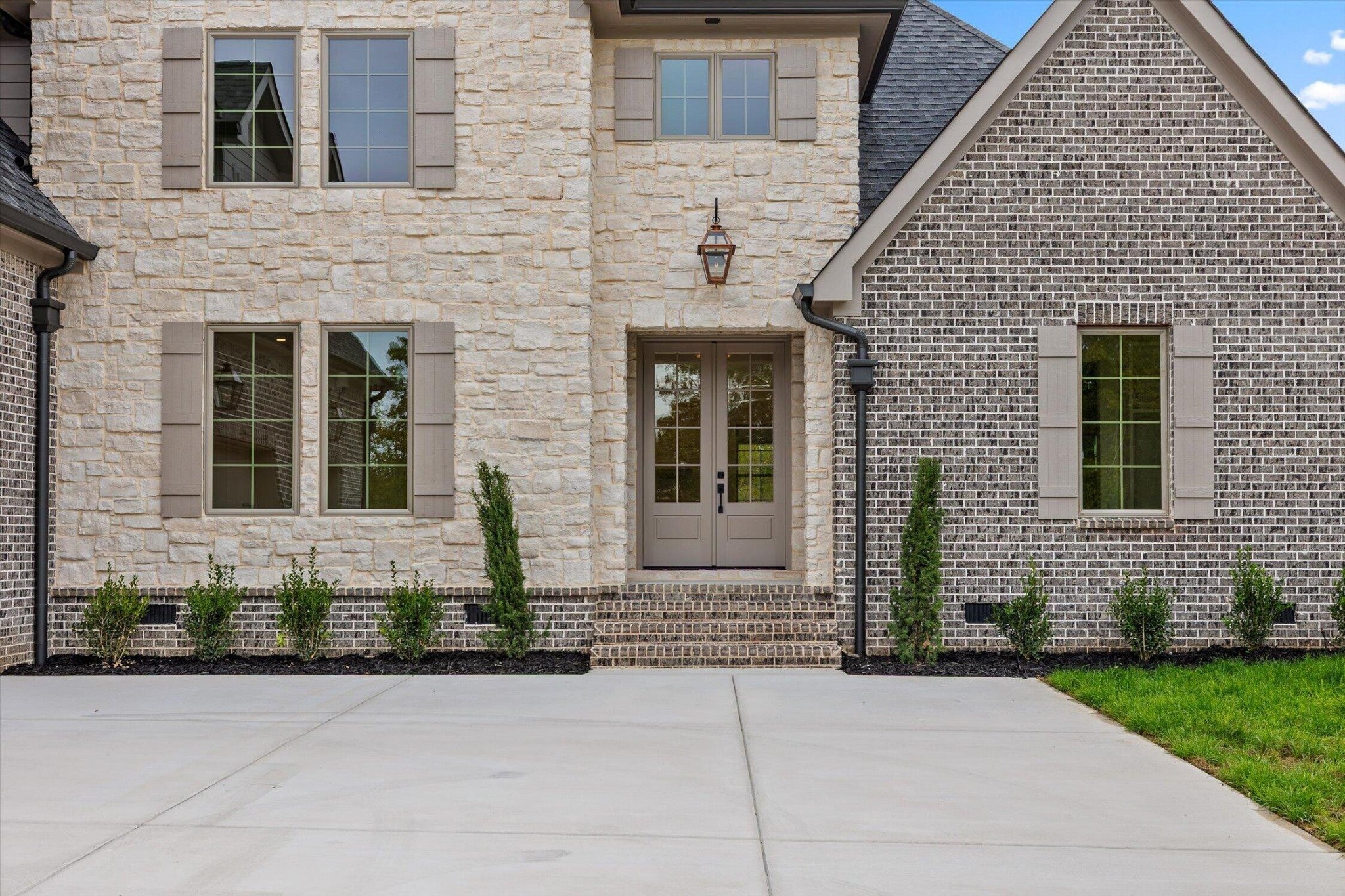 3116 Creekwood Trail NW