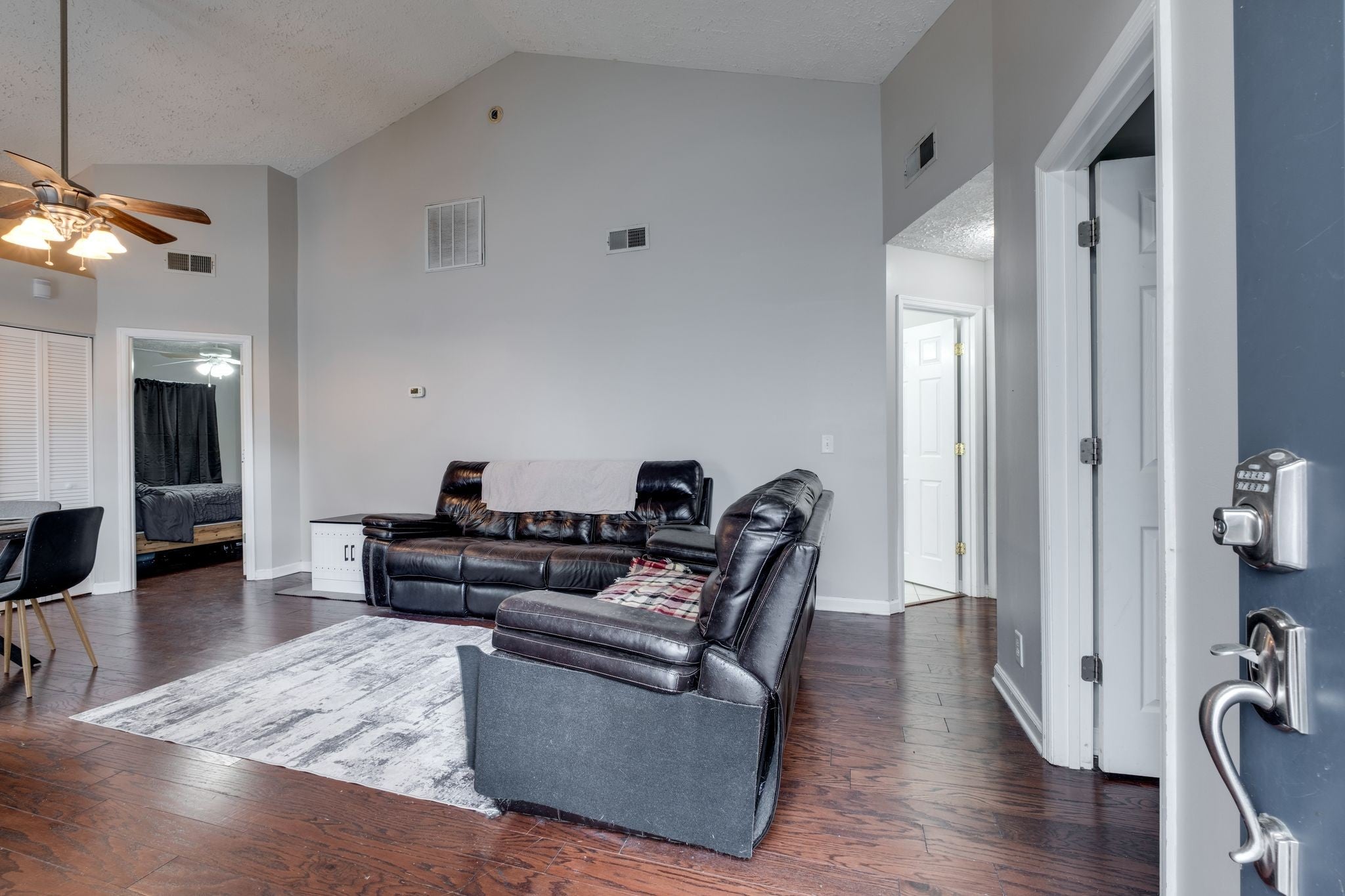 3-bed home for sale in Nashville, TN 37214, 2309 Benay Rd 2309 Benay Rd, Nashville TN 37214 3-bed home, photo 5 of 27
