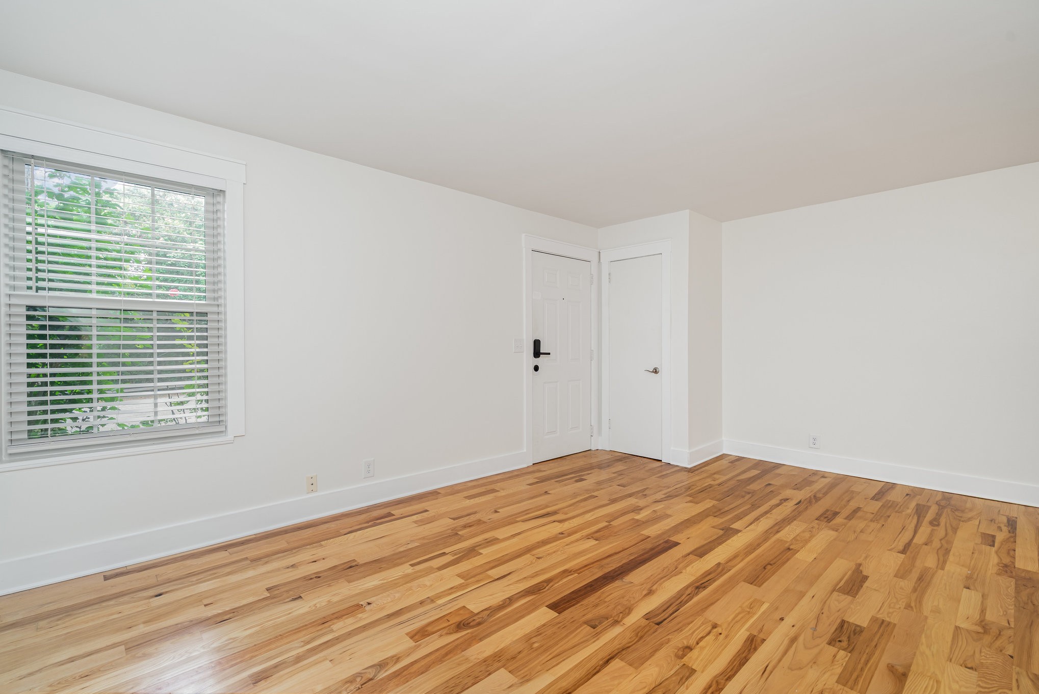 110 Bellevue Rd 32