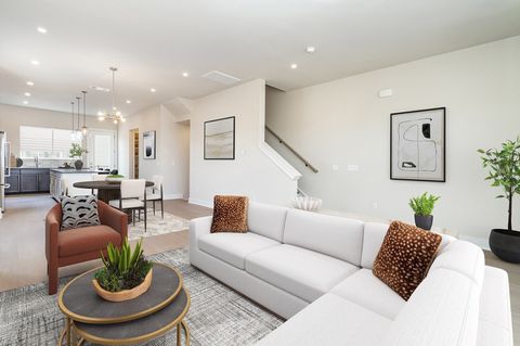 332 Hutcherson Aly Nashville TN 37209