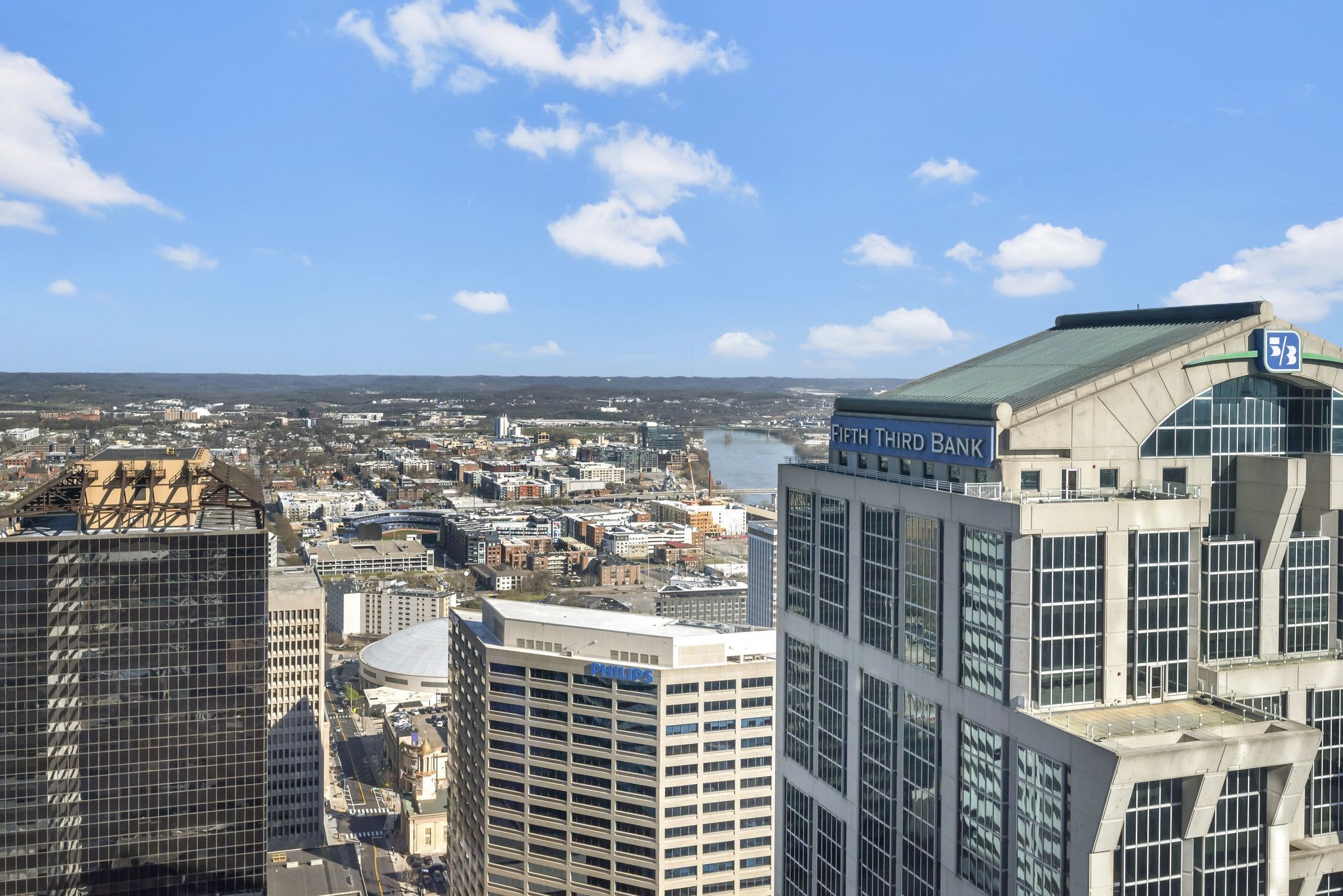 Nashville, Tennessee 37219, United States, 2 Bedrooms Bedrooms, ,2 BathroomsBathrooms,Residential,Active,123983