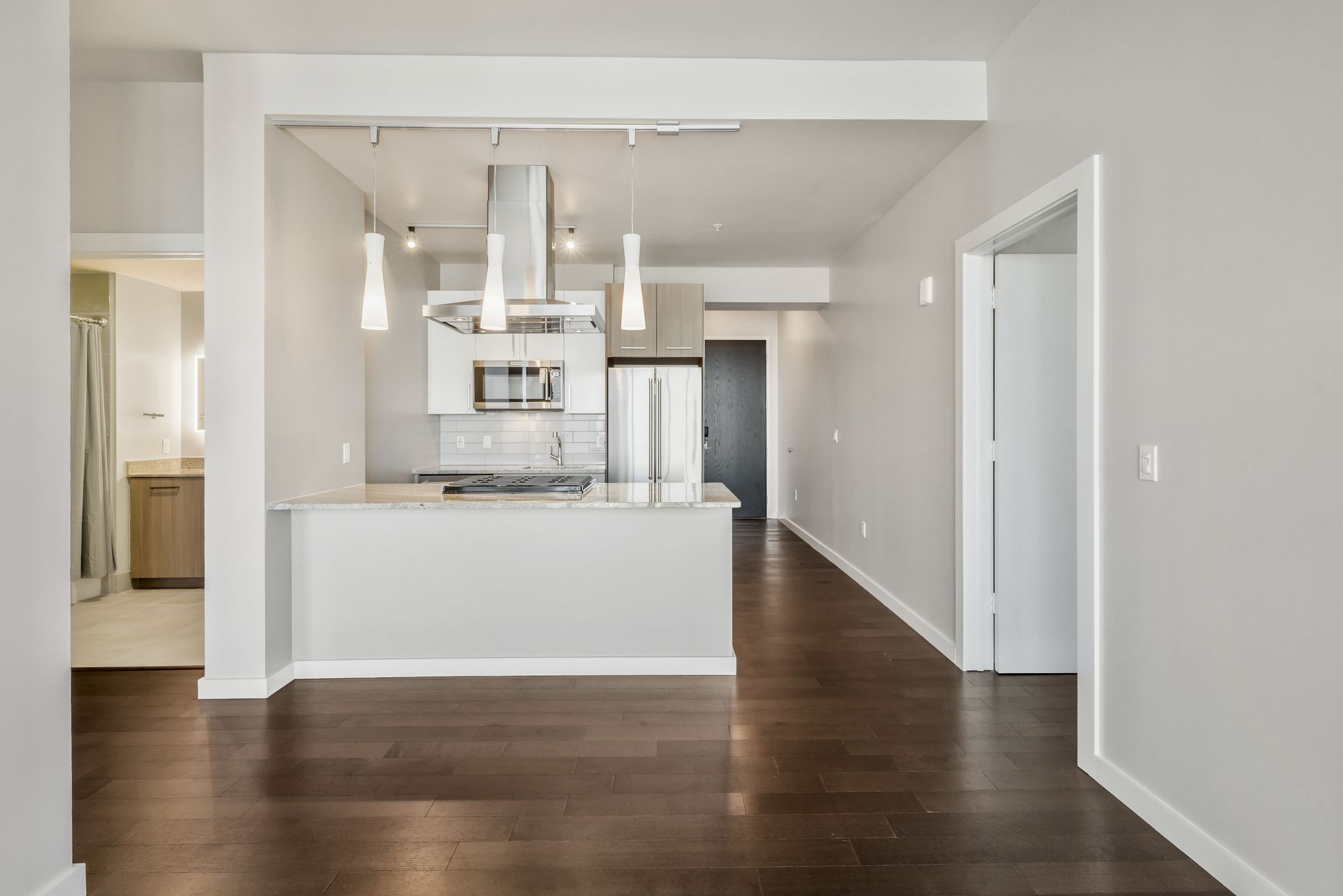 Nashville, Tennessee 37219, United States, 2 Bedrooms Bedrooms, ,2 BathroomsBathrooms,Residential,Active,123983