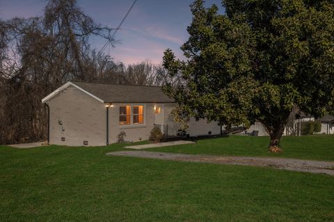 99 Thelma Dr Mount Juliet TN 37122