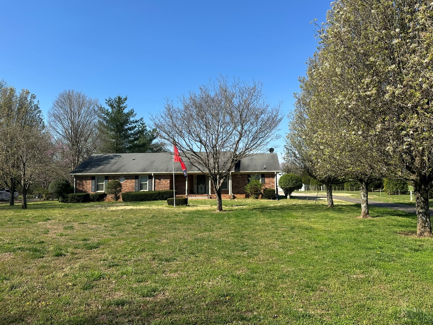 3692 Manchester Pike