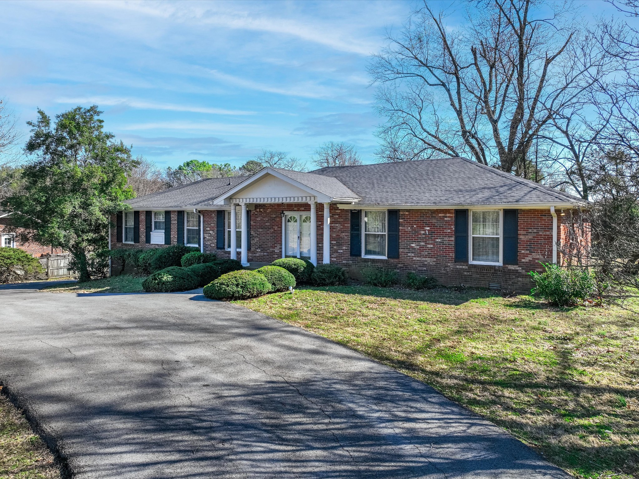 7015 Wilson Pike Cir