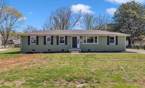 1873 Patricia Dr, Clarksville, TN 37040 - MLS#: 2809584
