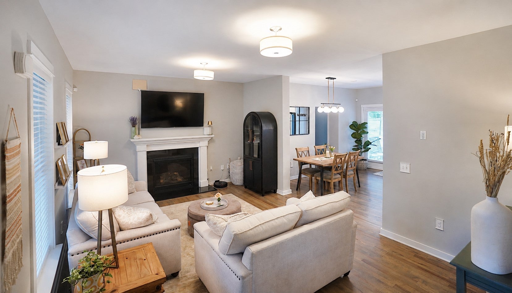 327 Oriel Ave