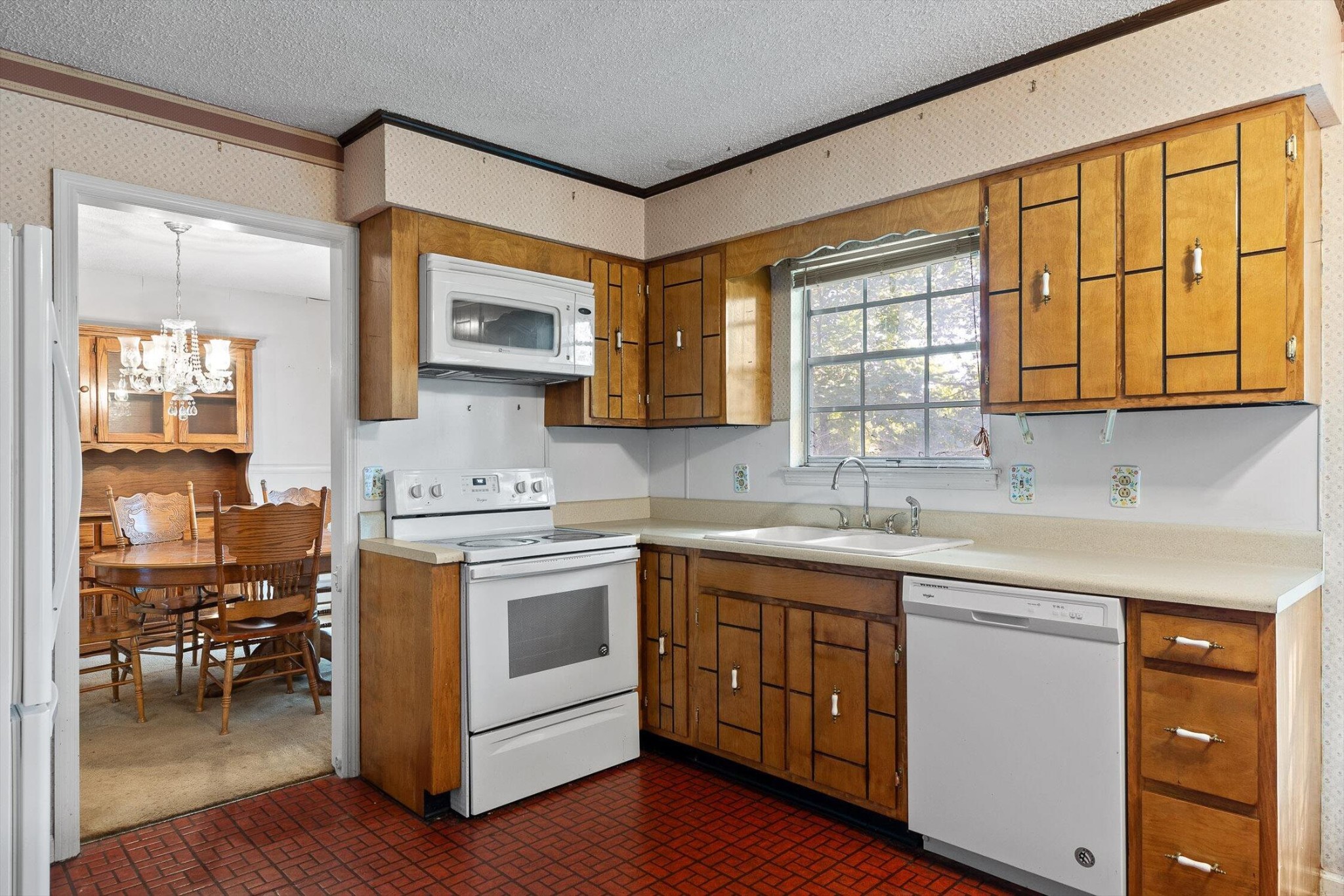 999 Wyndsor Drive