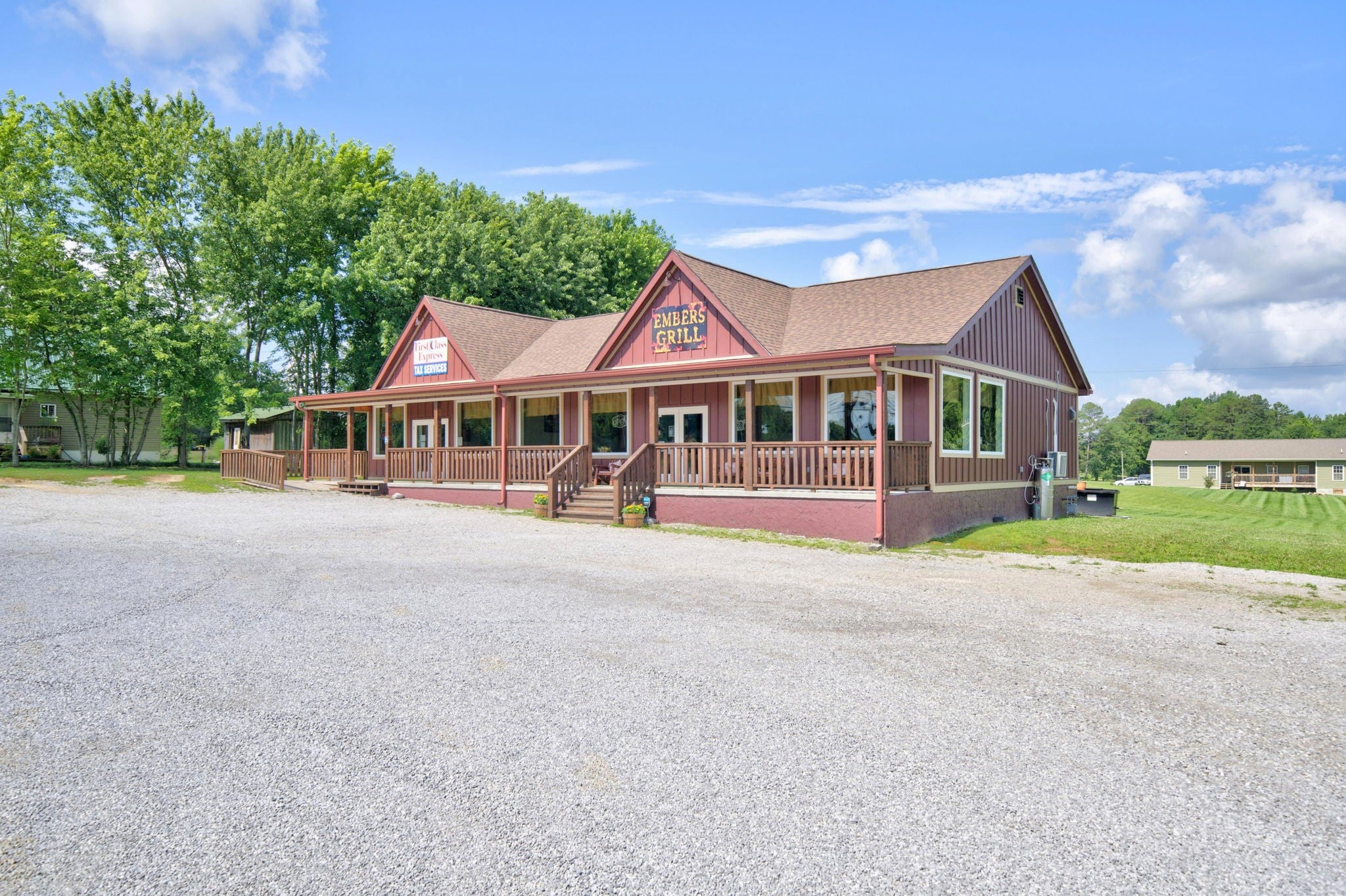 6204 S York Hwy