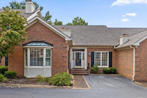 Photo of 802 Signal Mountain Boulevard #114, Signal Mountain, TN 37377 (MLS # 3543028)