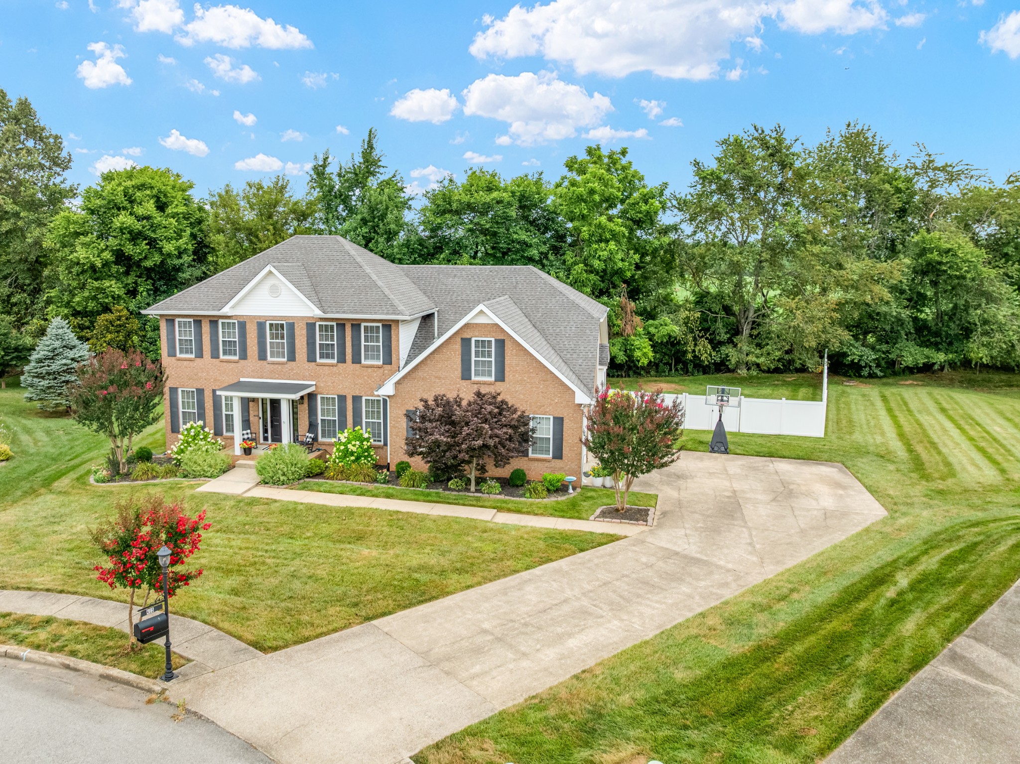 405 Elderberry Dr