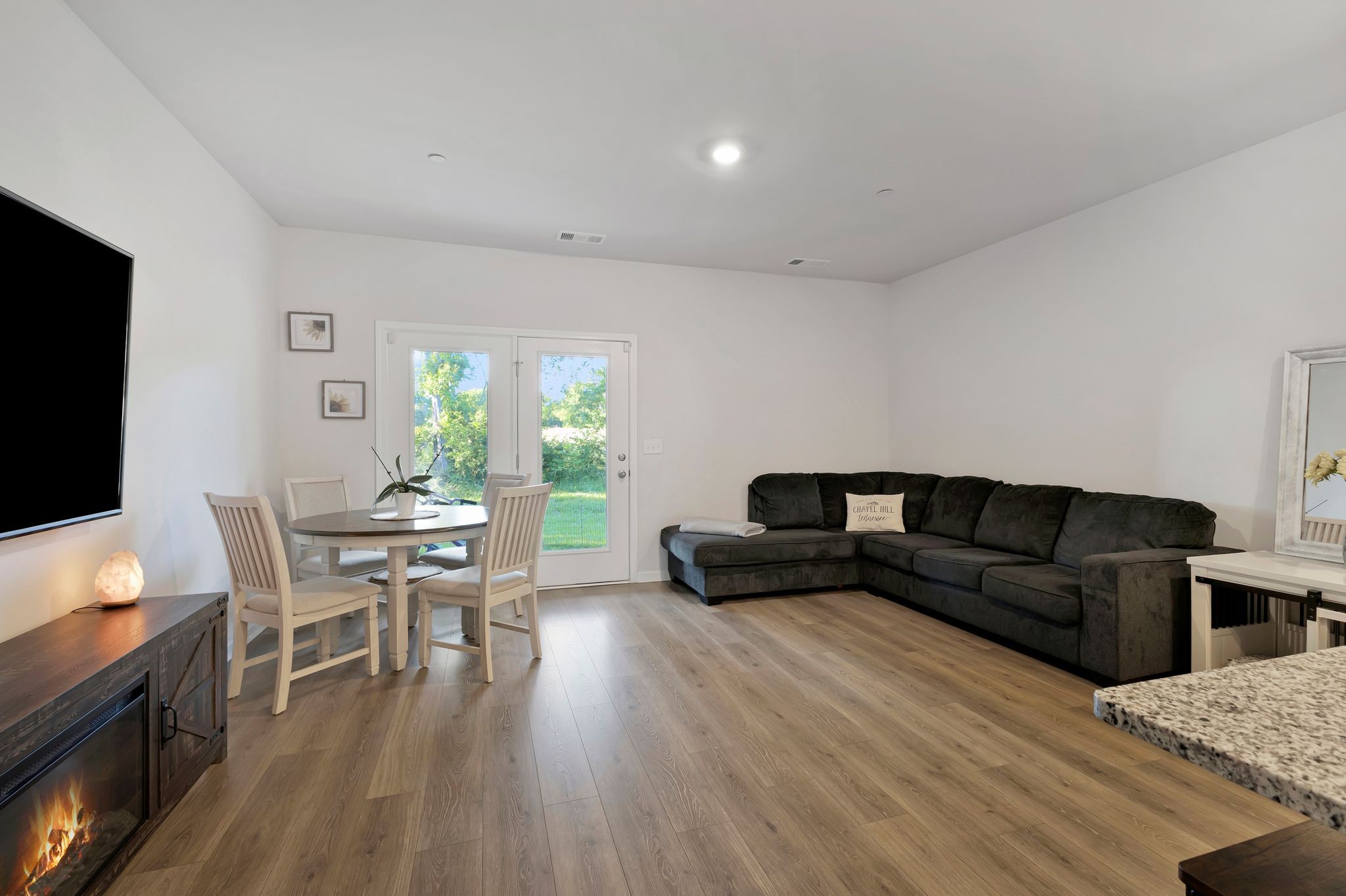 156 Grayson Cir