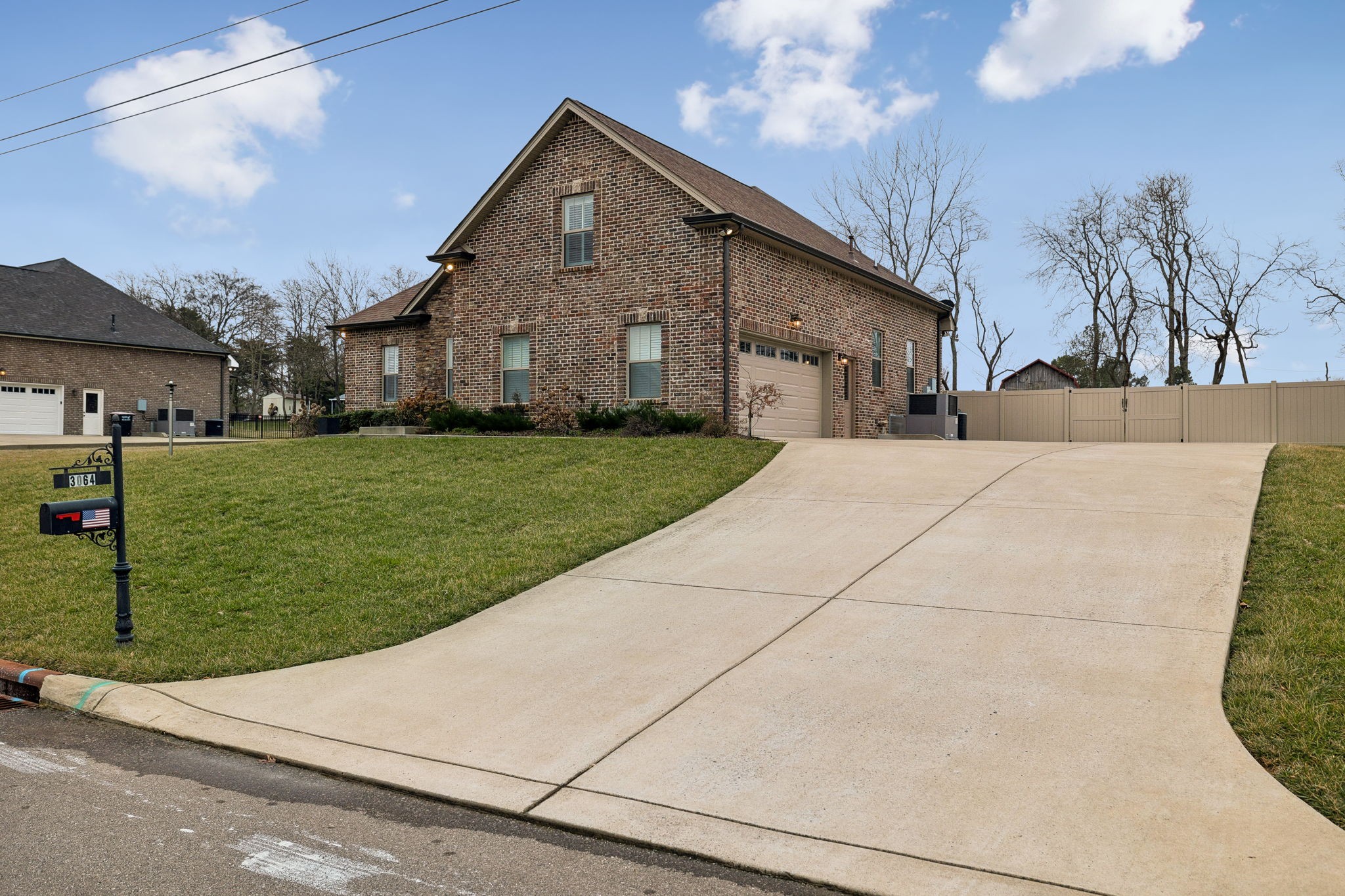 3064 Bristol Ln