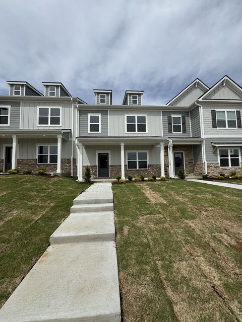MLS: 2804495