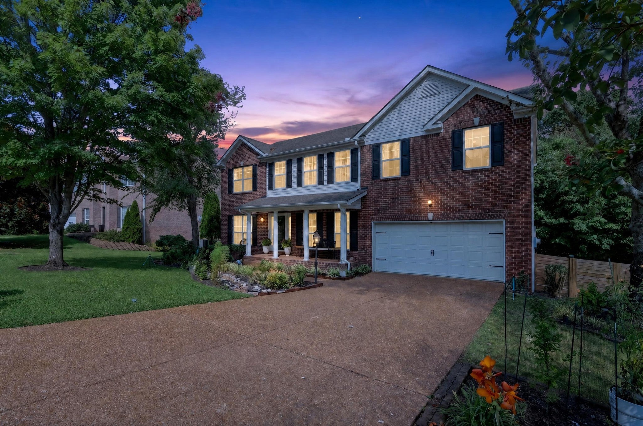 4645 Brown Leaf Dr