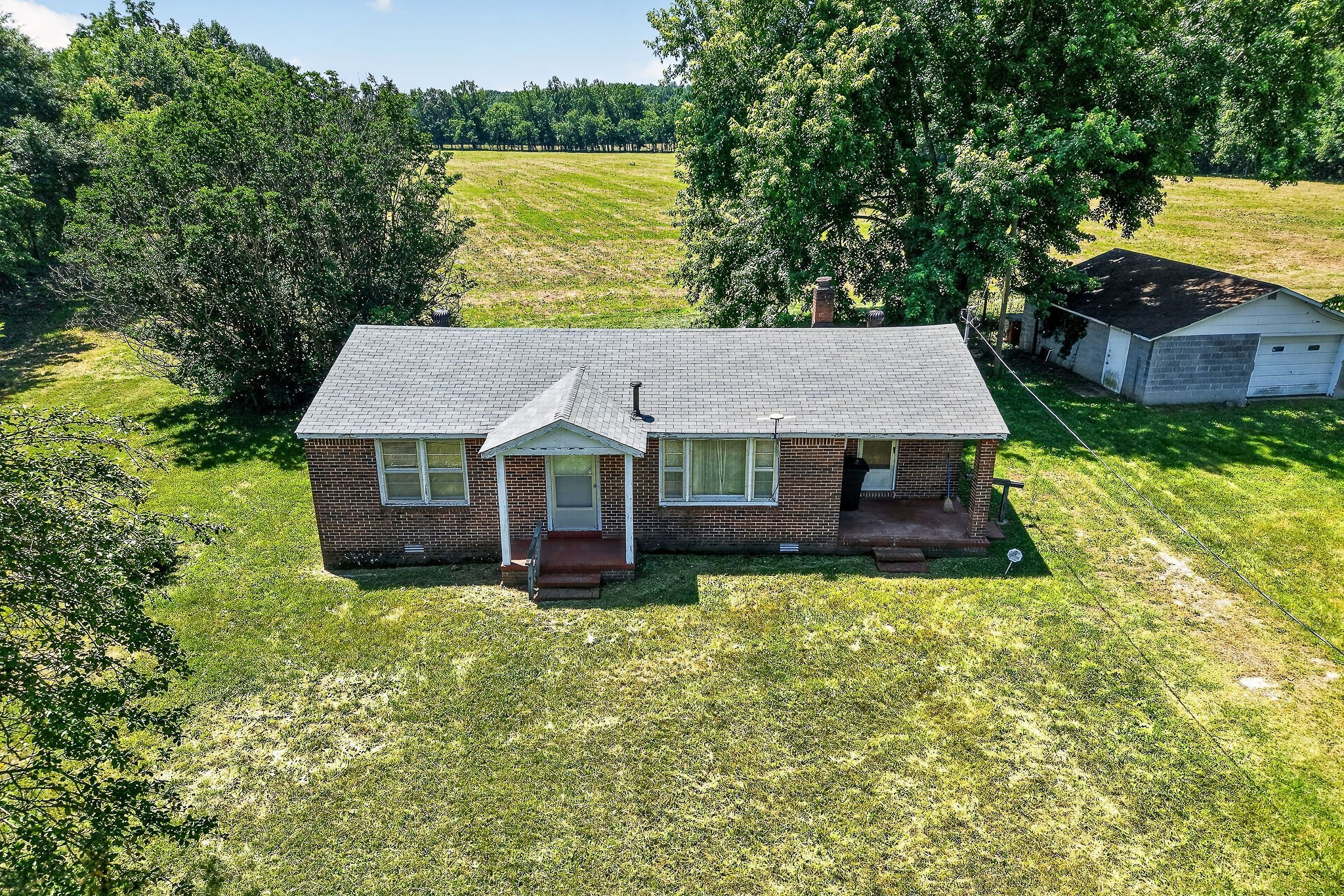 389 Lowery Rd