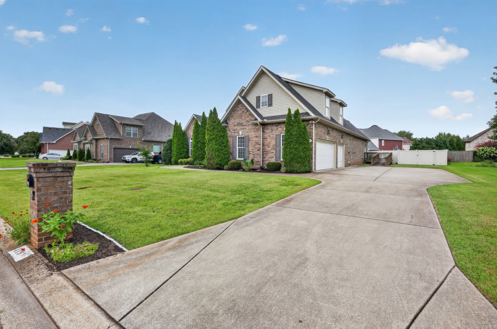 419 Paul Norman Dr