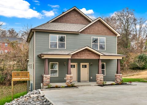 420 S 2nd St Clarksville TN 37040