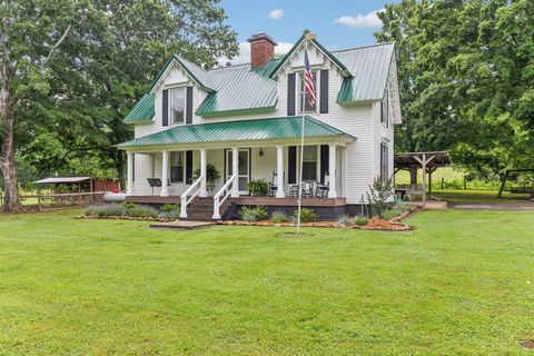 2538 Highway 130 Petersburg TN 37144