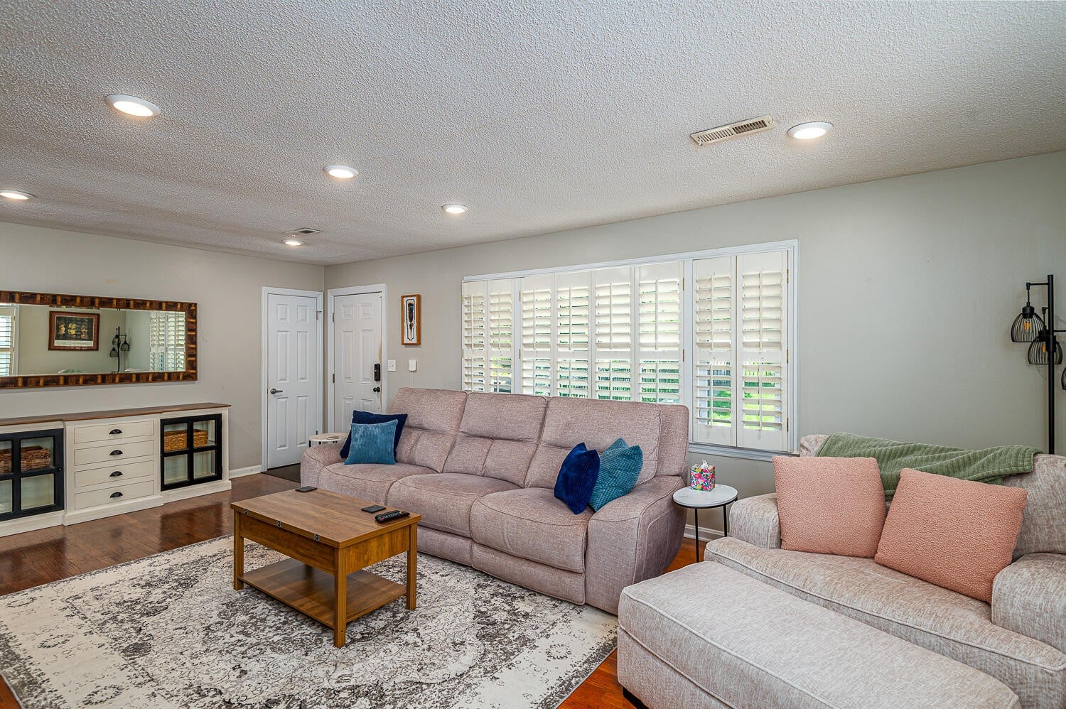 3902 Laird Lane