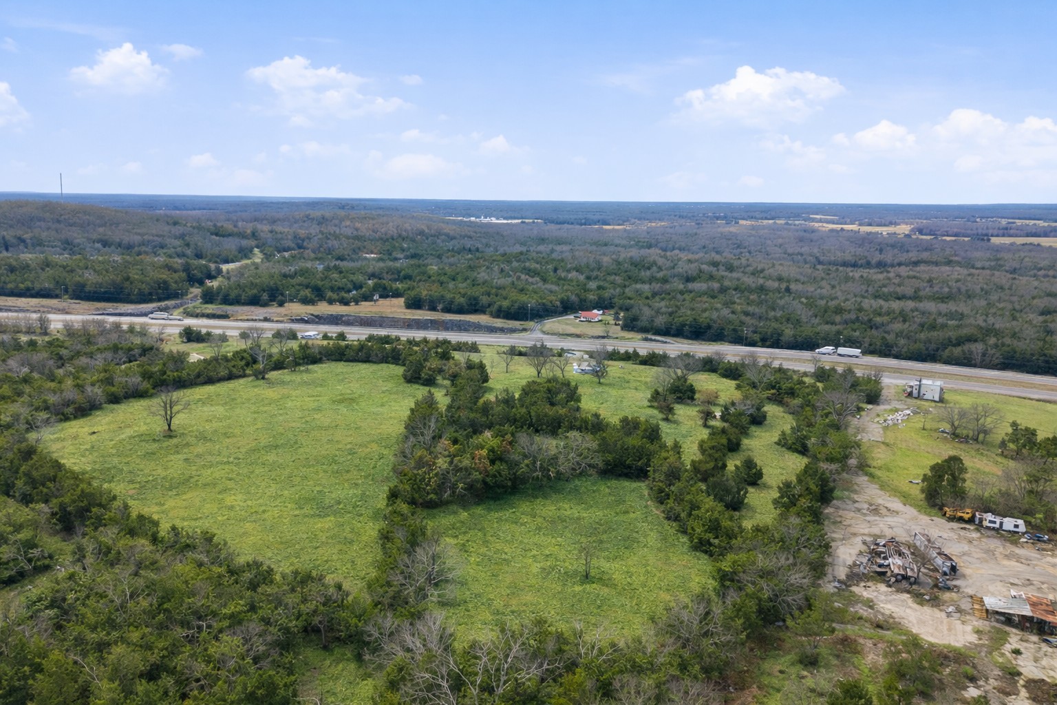 7665 Shelbyville Pike