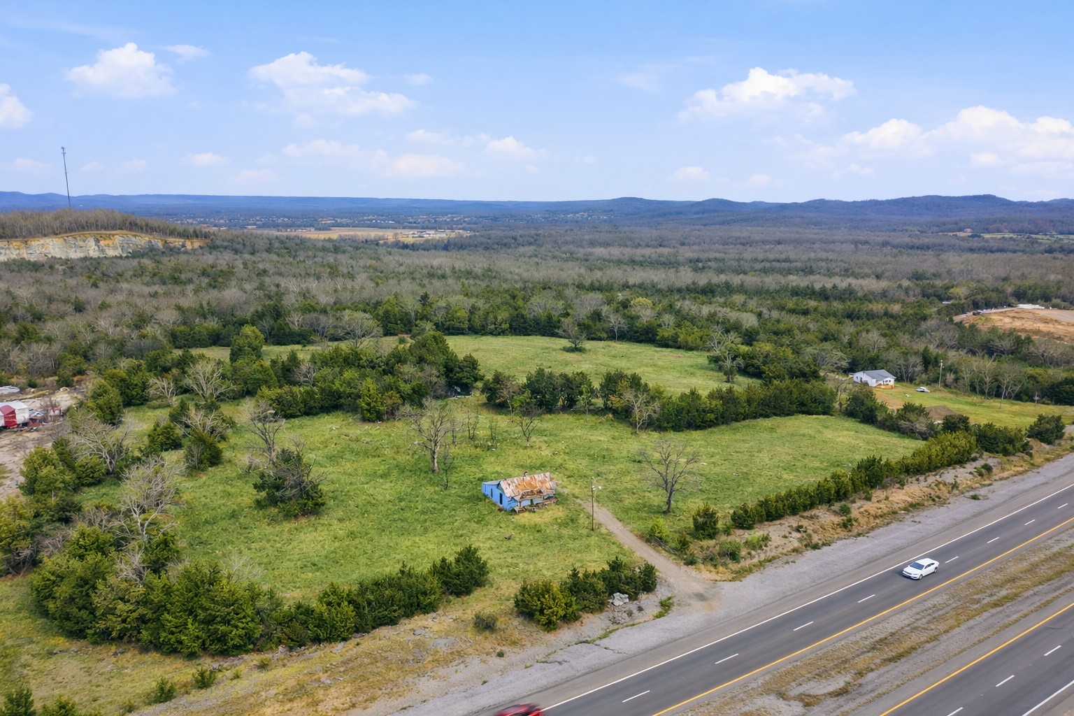 7665 Shelbyville Pike