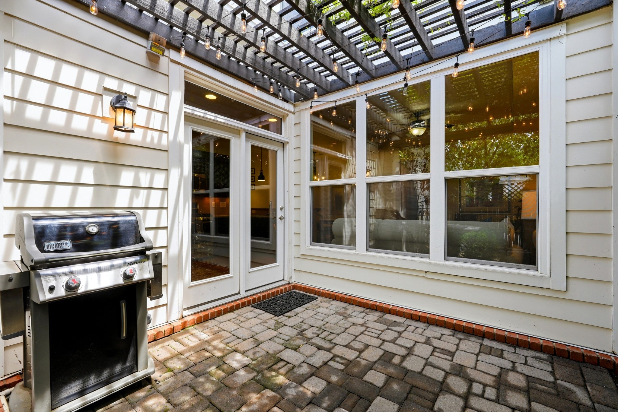 360 Byron Way