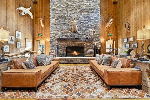 3975 Jarman Hollow Rd Palmyra TN 37142