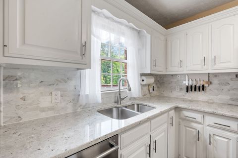 404 Southwinds Dr Hermitage TN 37076