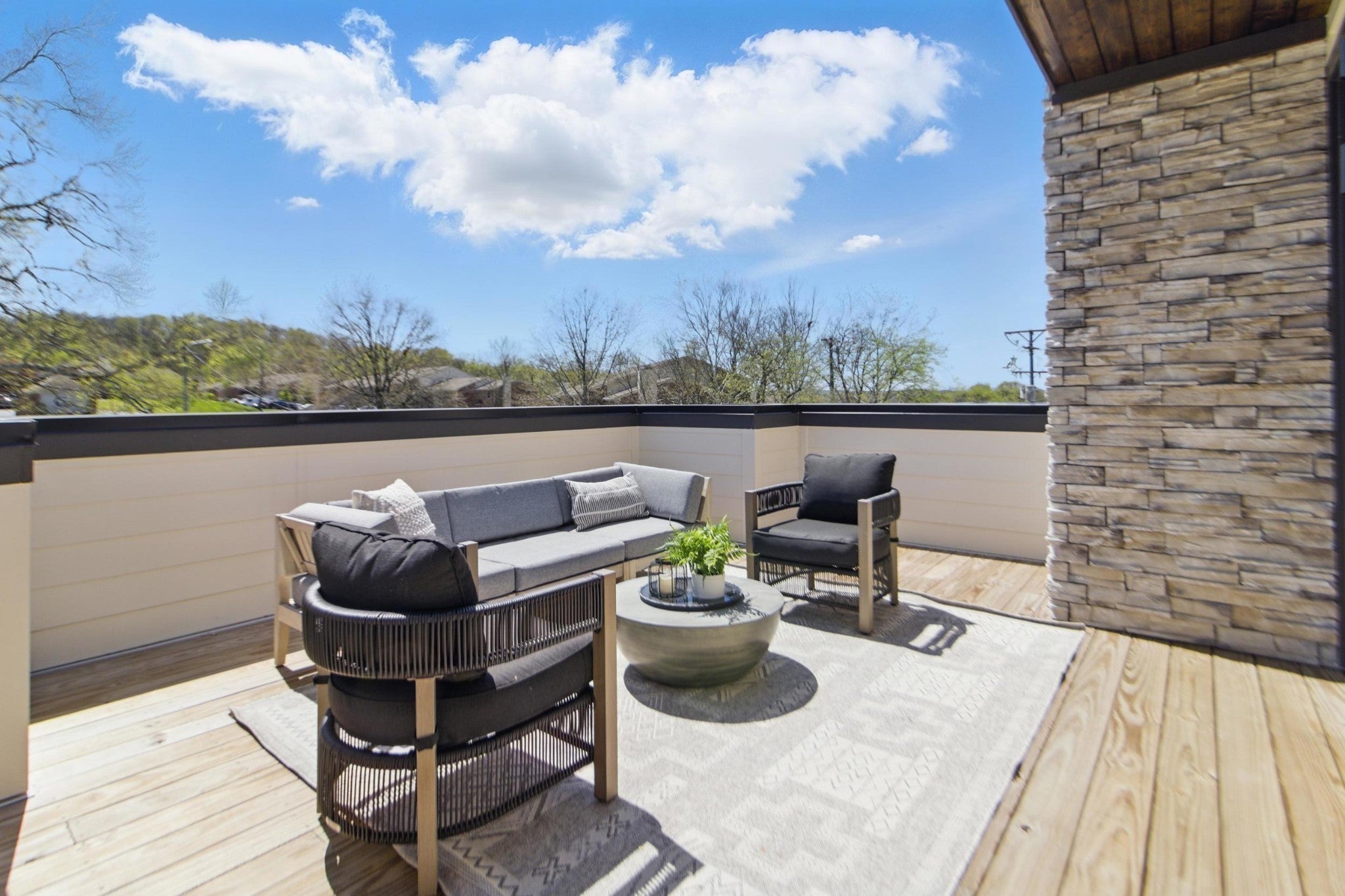 3.0-bed rental at 824f Watts Ln