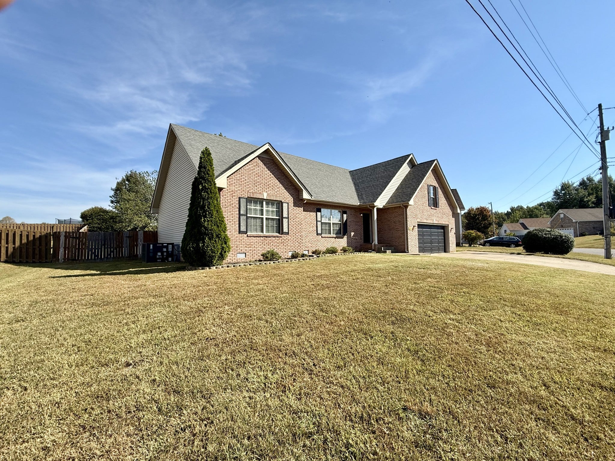 594 Mountain View Dr
