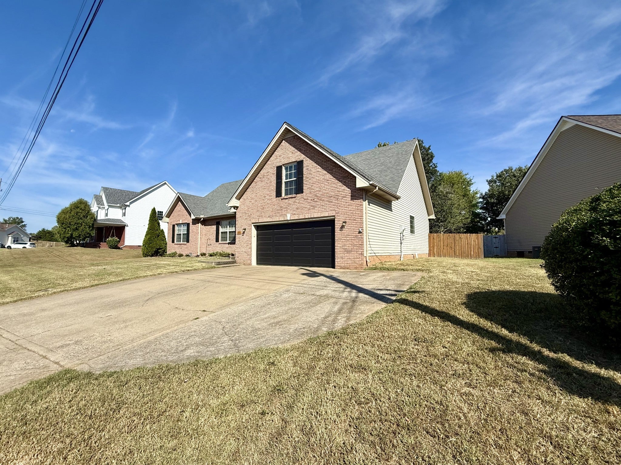 594 Mountain View Dr