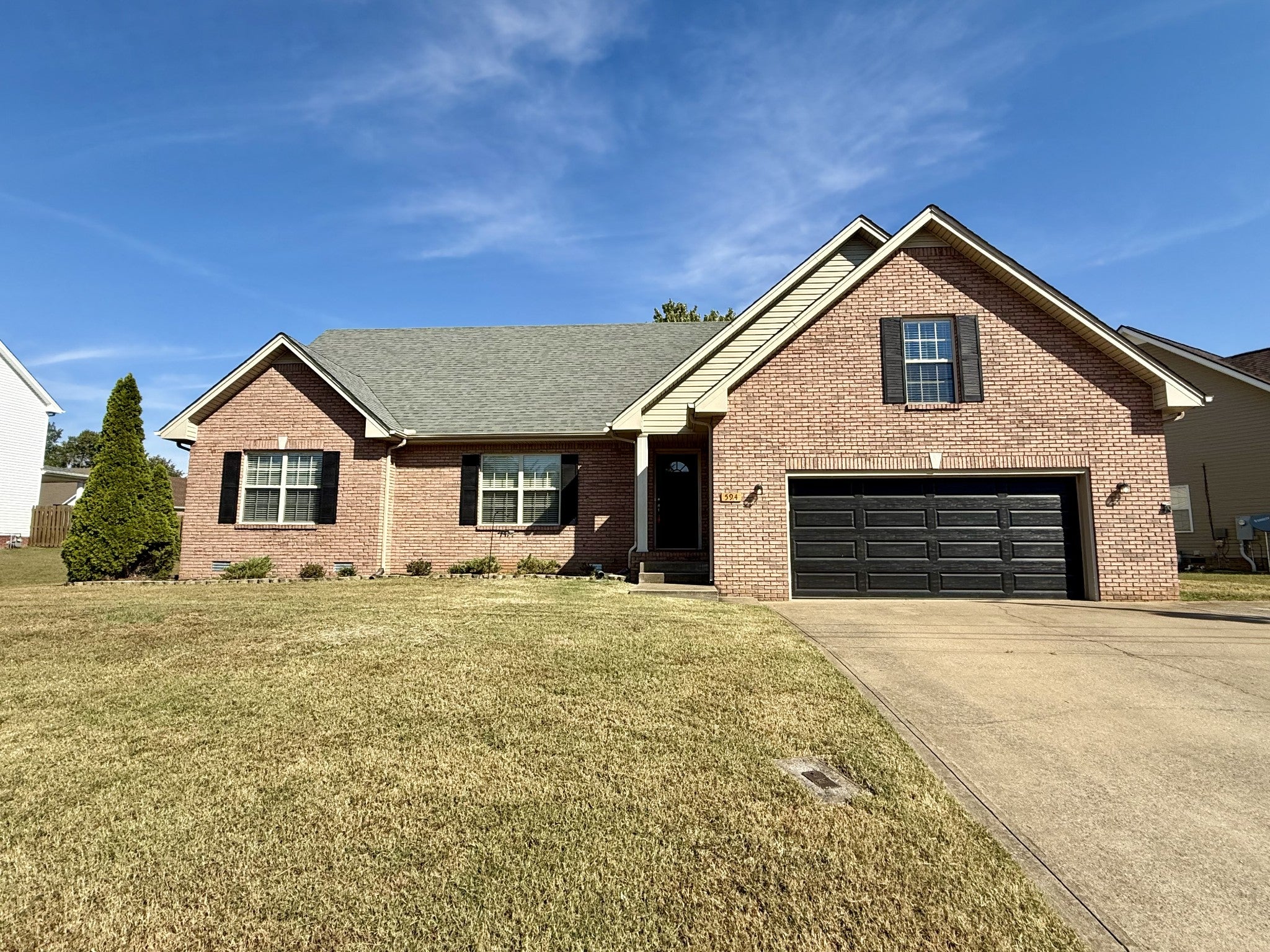 594 Mountain View Dr