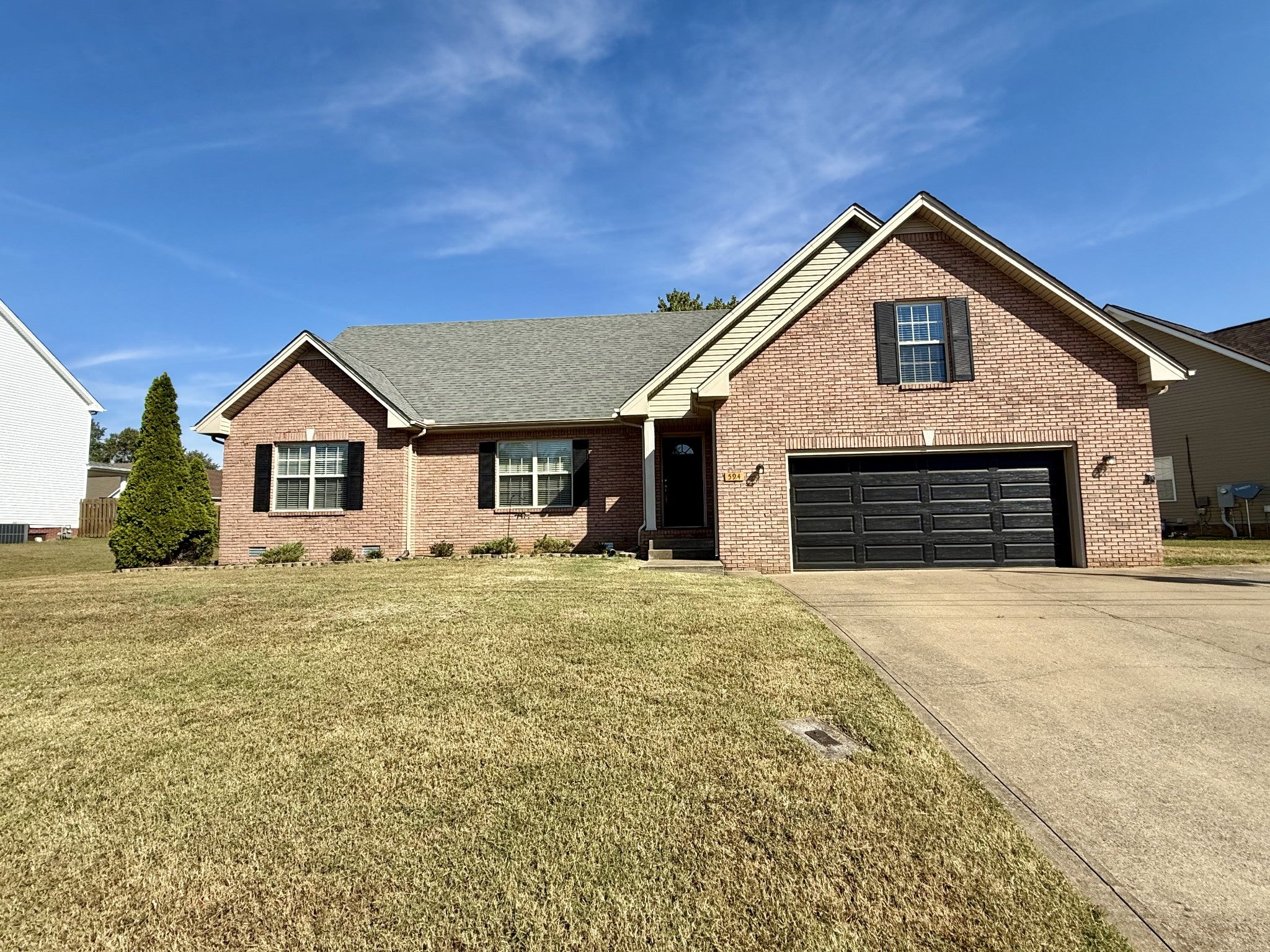 594 Mountain View Dr