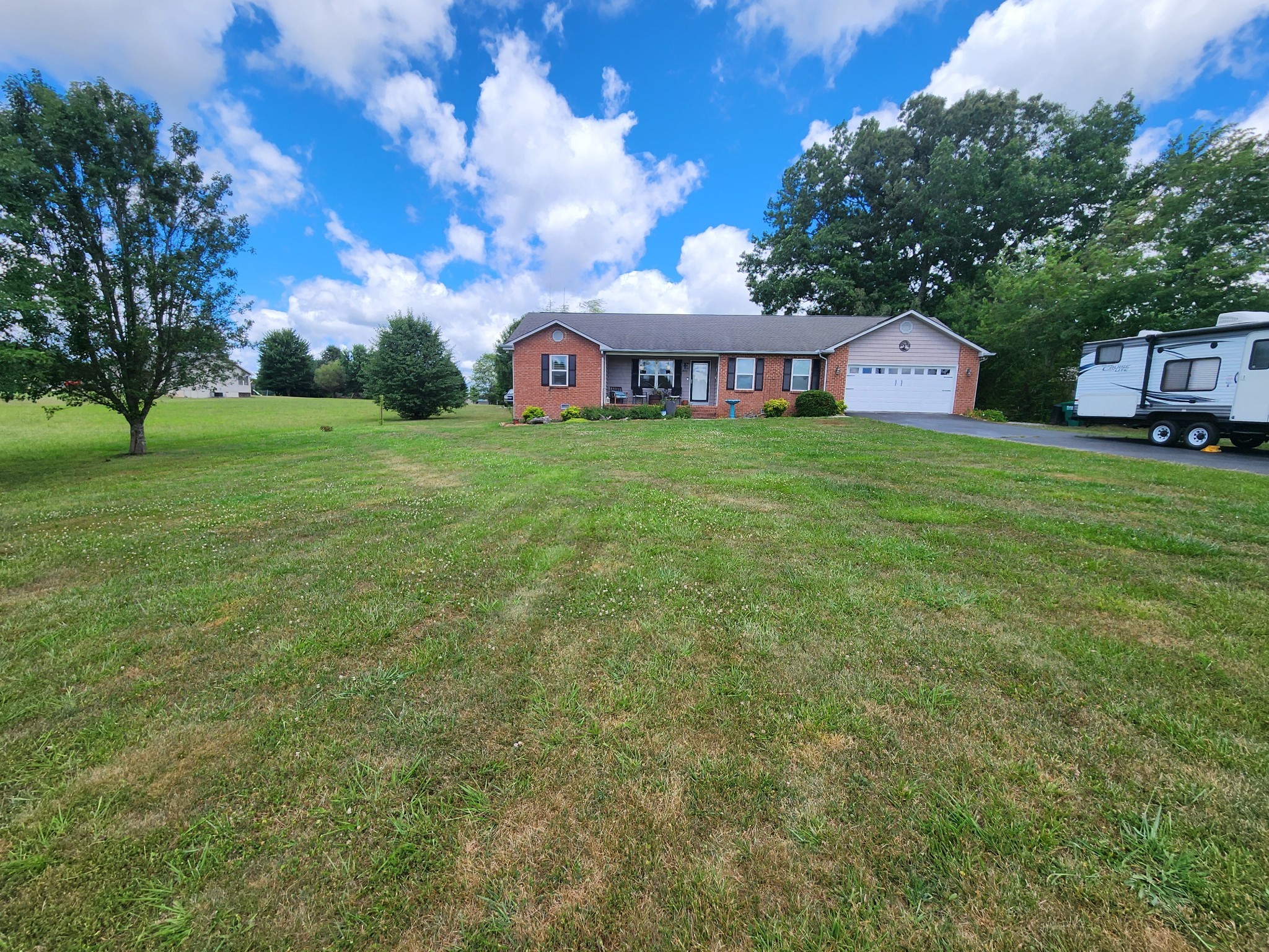 2426 Bowman Loop