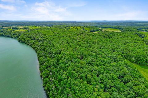 7F Potts Camp Rd Smithville TN 37166