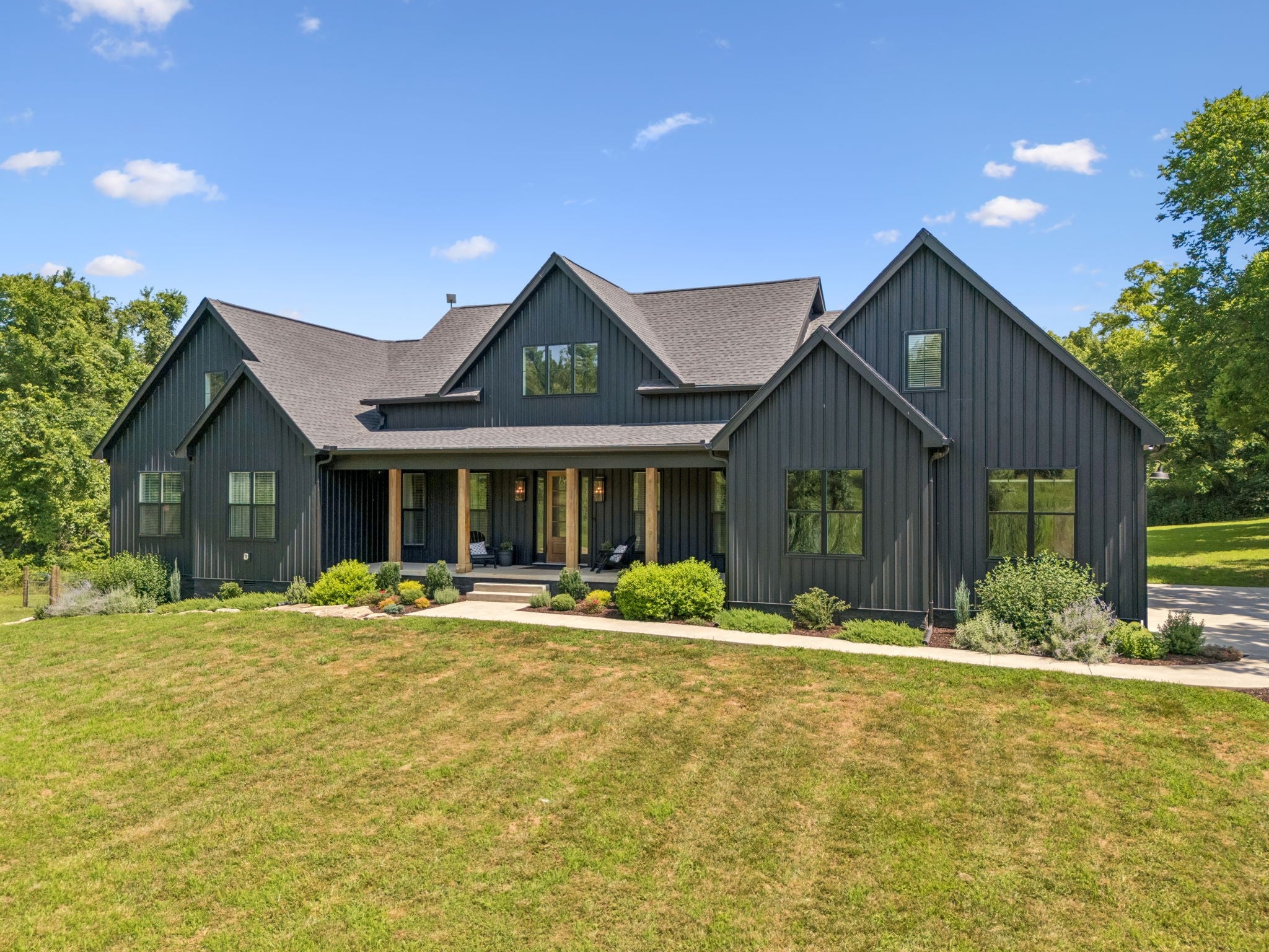 2284 Stephens Rd