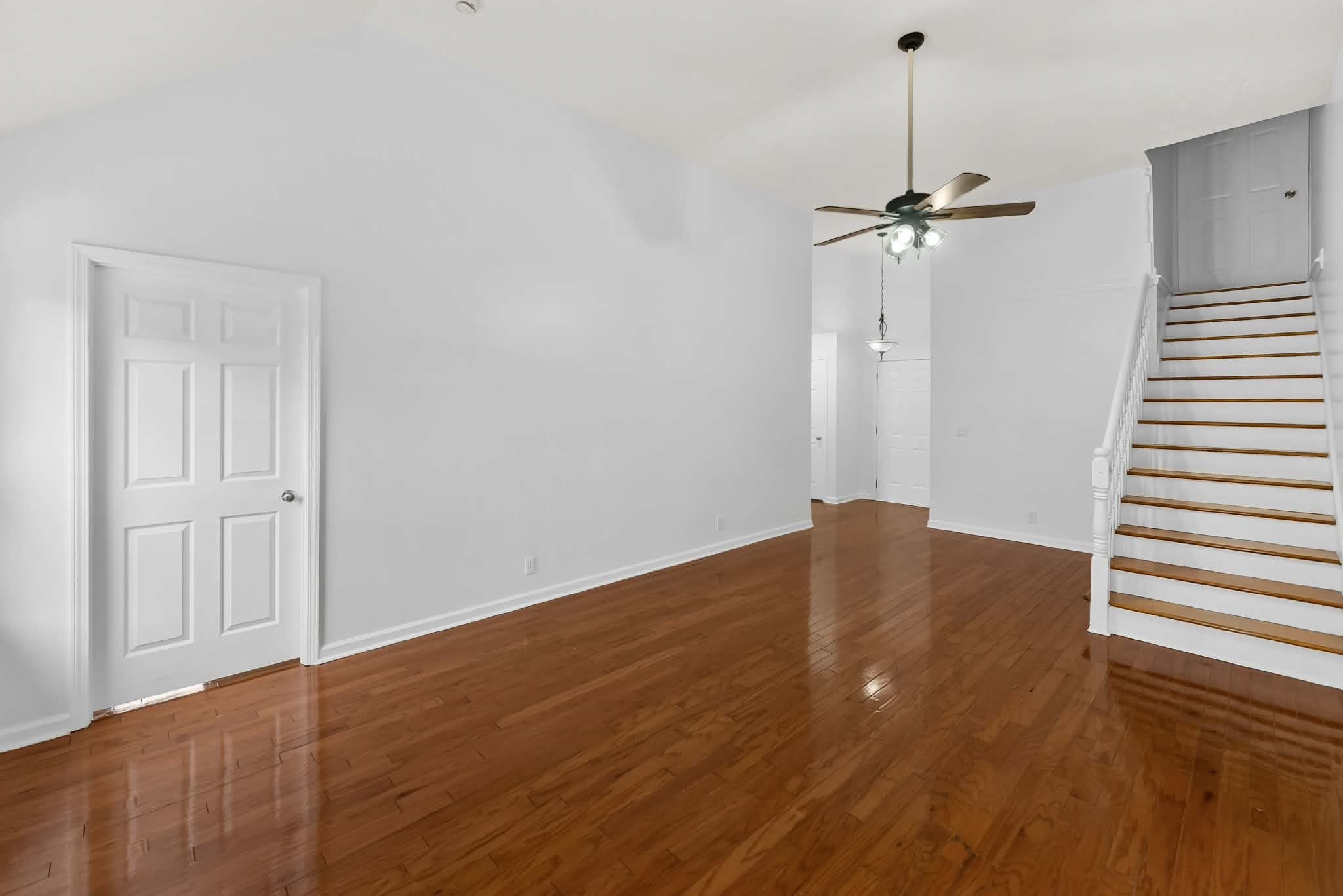 2917 Bayshore Cv