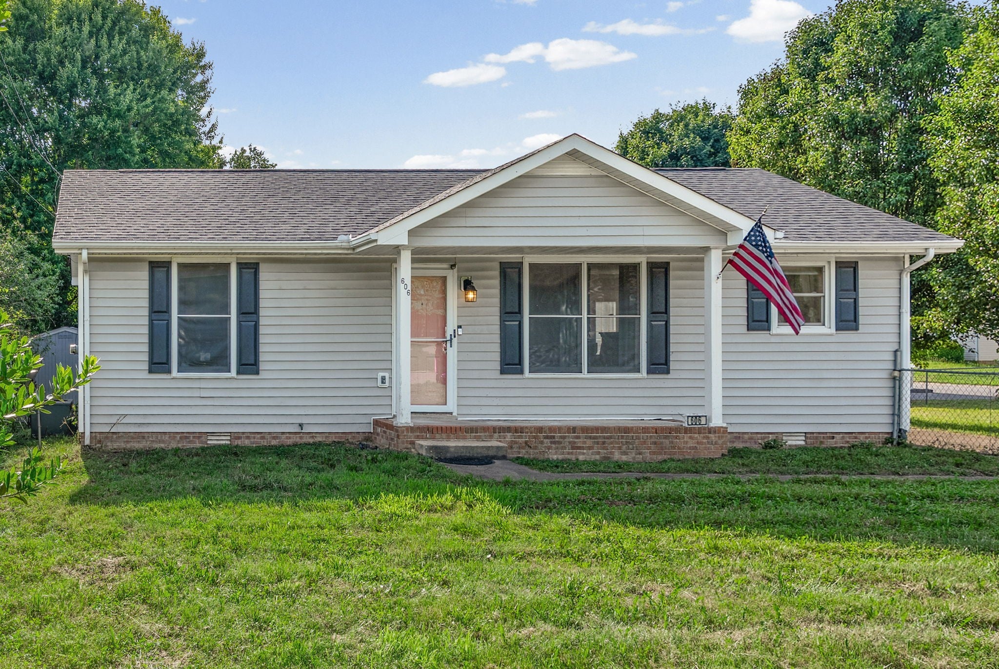606 Joshua Dr