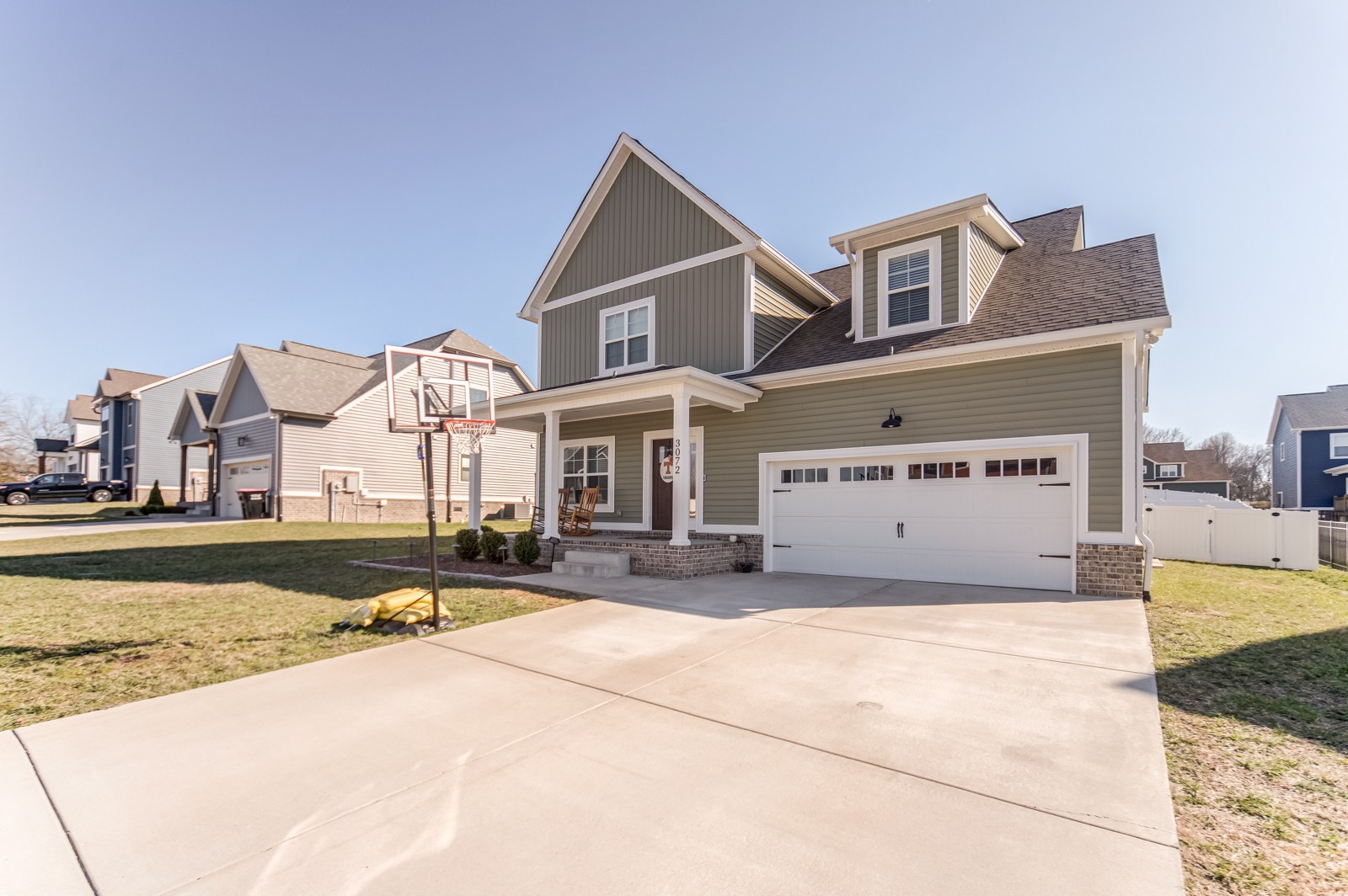 3072 Graystand Dr