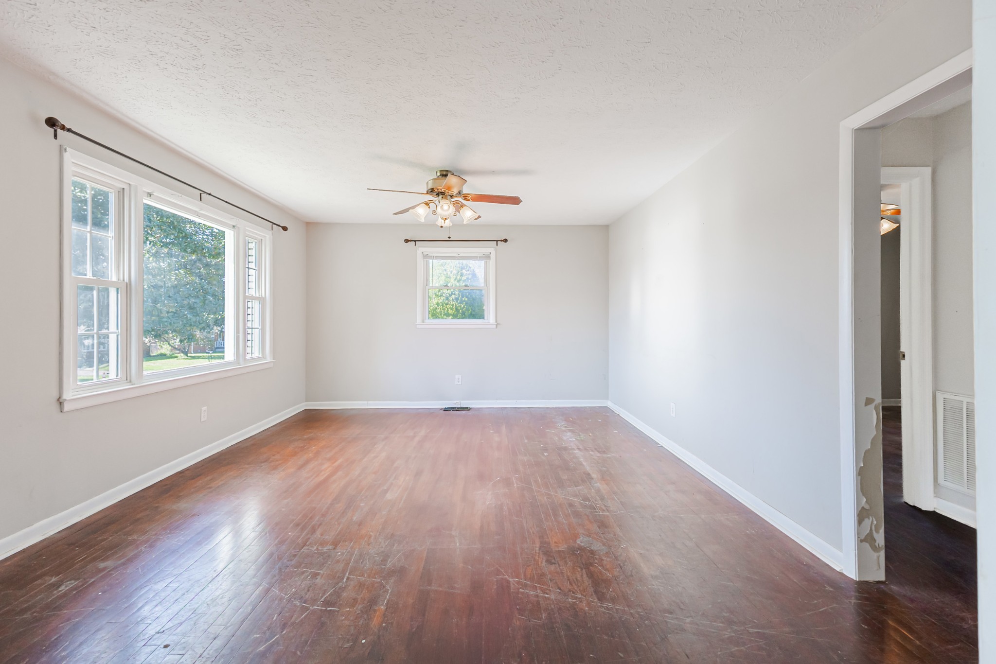 138 Barbara Ave