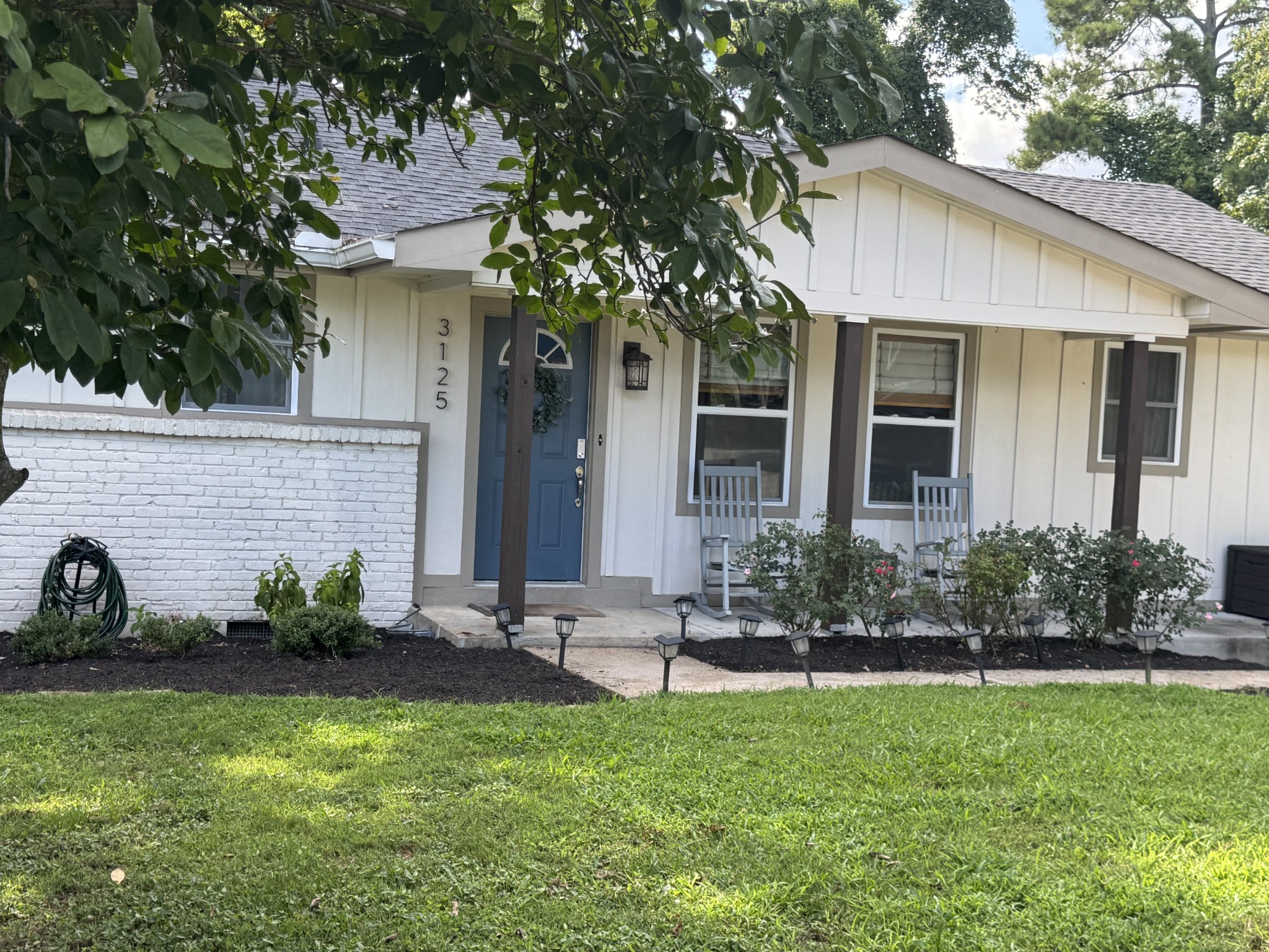 3125 Lake Park Dr
