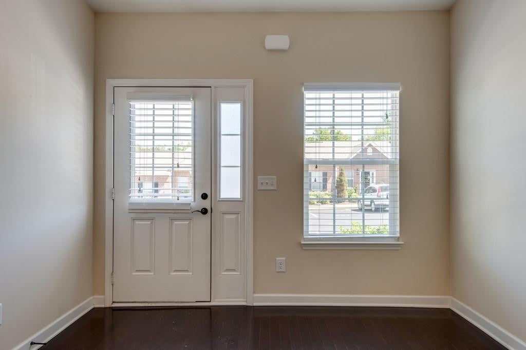2-bed home for sale in Franklin, TN 37064, 1101 Downs Blvd 302 1101 Downs Blvd 302, Franklin TN 37064 2-bed home, photo 2 of 20