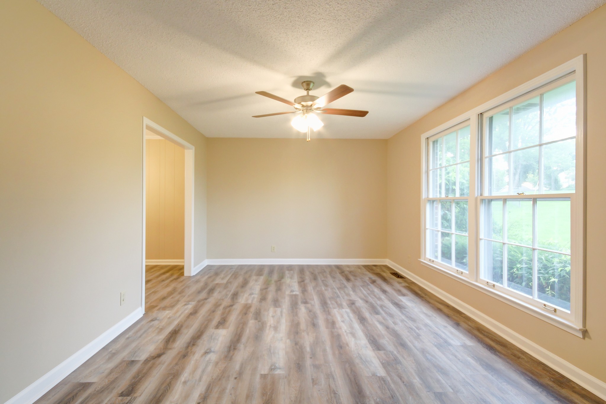 304 Ridgeland Dr