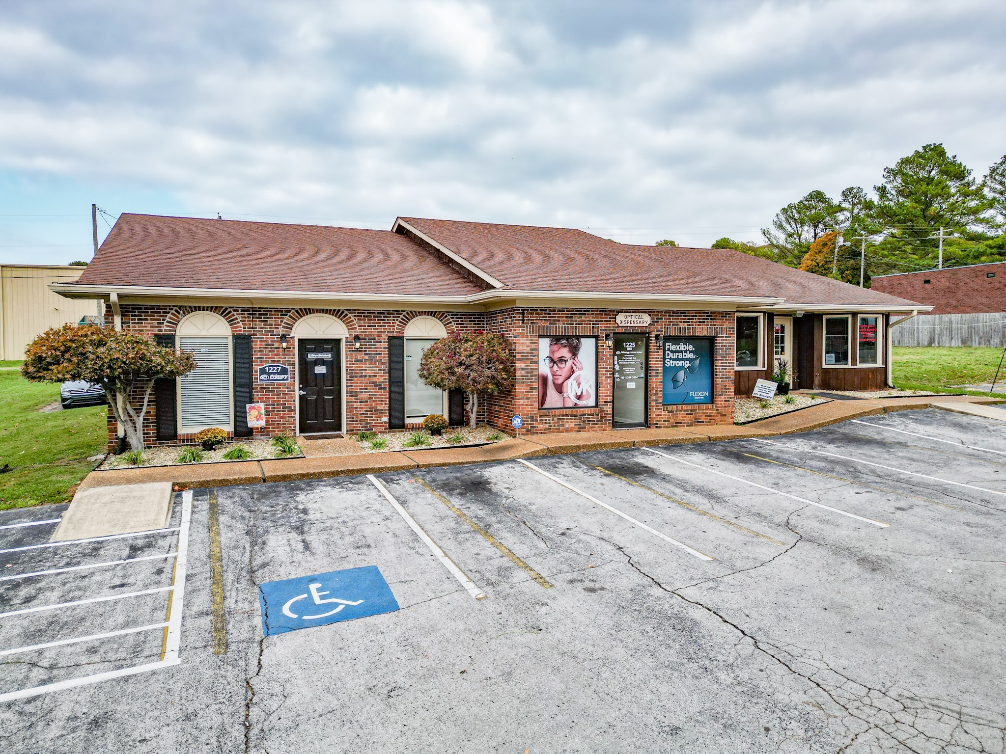 1223 Hatcher Ln