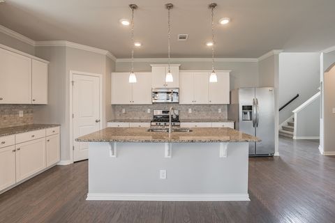1011 Keeneland Dr, Spring Hill, TN 37174 - MLS#: 2694042