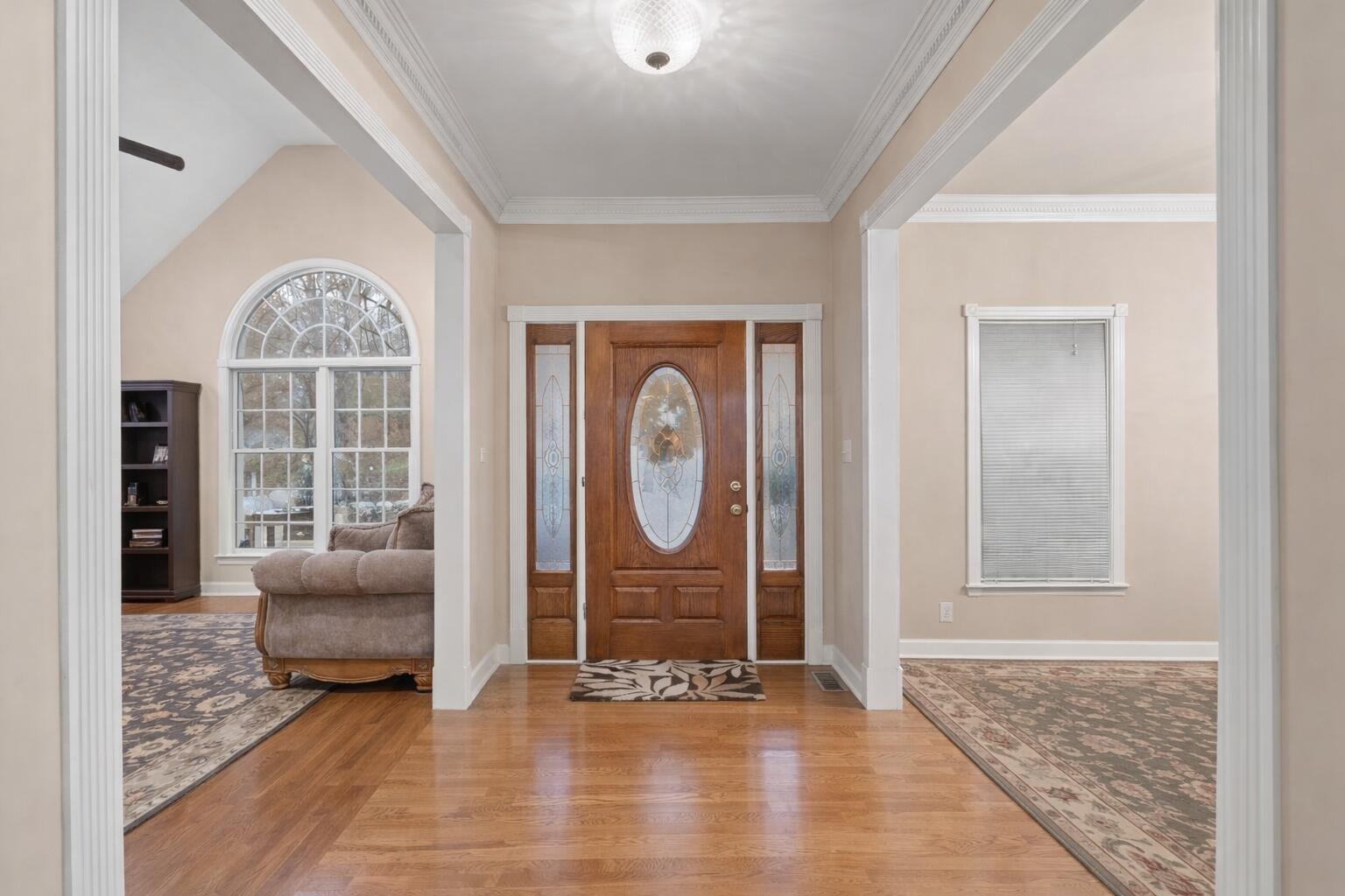 435 Live Oak Trail NE