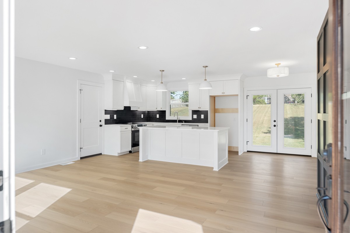 146 Lakeside Park Dr