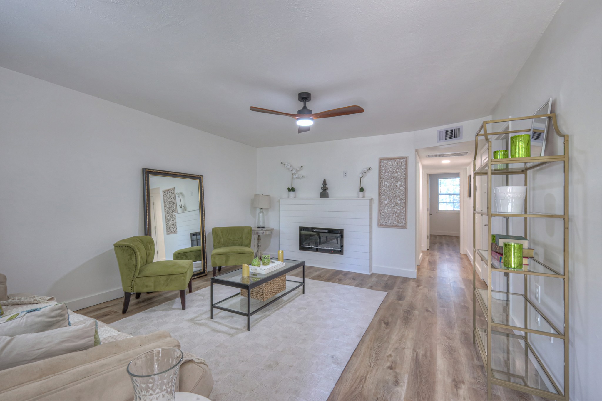 147 Five Oaks Dr