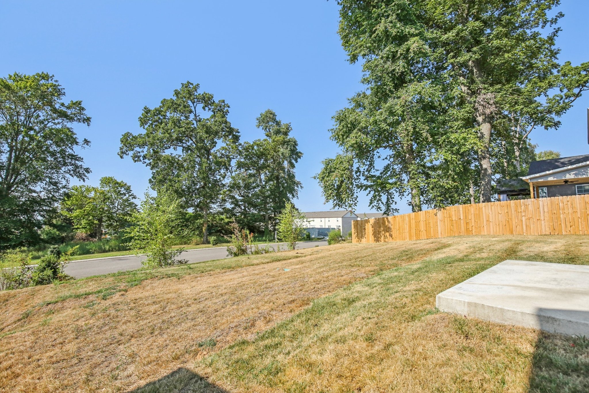 Clarksville, Tennessee 37042, United States, 3 Bedrooms Bedrooms, ,3 BathroomsBathrooms,Residential,Active,205346